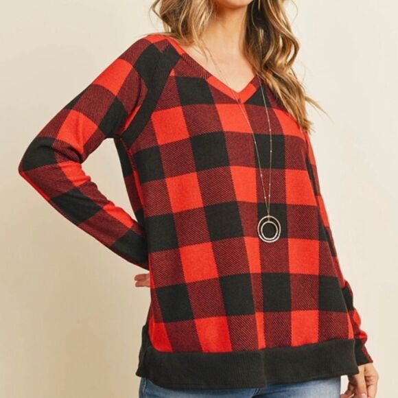 SALE! Buffalo Plaid V-neck Shirt NWT - Picture 1 of 6
